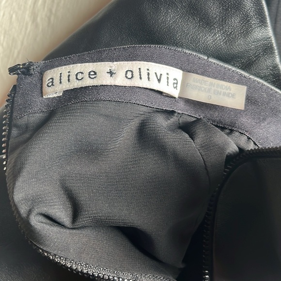 Alice + Olivia Leather Skirt Black "Jaya" Gold Chain Trim Accents Mini Skirt  0 - Picture 14 of 16